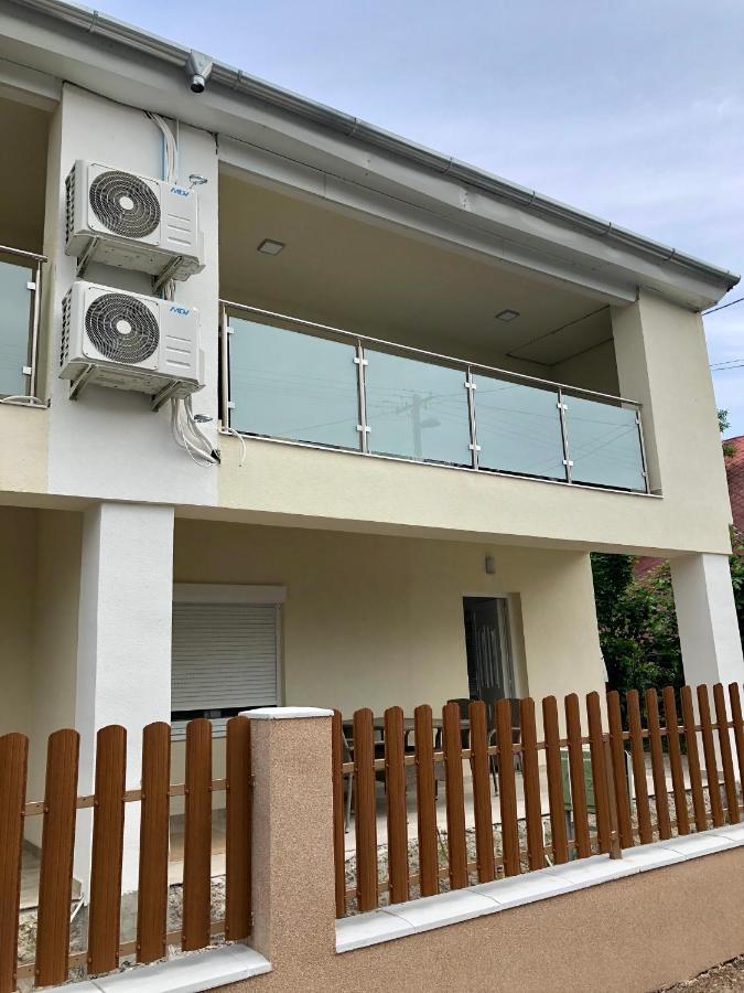Janos Apartman Balatonfüred Eksteriør billede